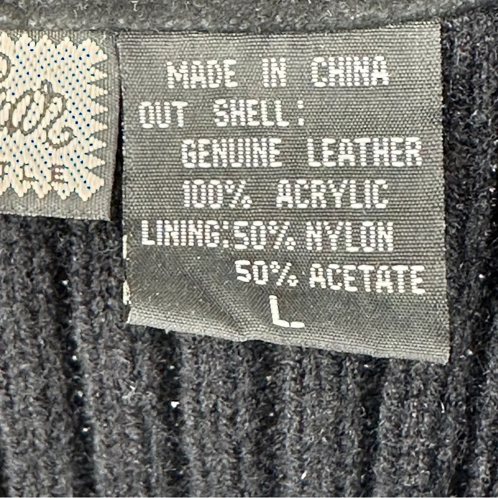 Women’s Large Black Suede Knit Button-Up Vest Monochrome Contemporary‎ - Picture 4 of 9